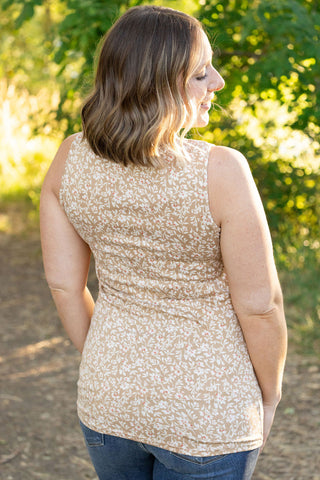 IN STOCK Luxe Crew Tank - Tan Floral